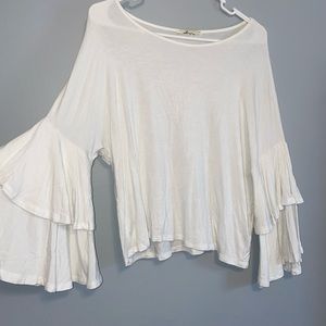 White long sleeve tee